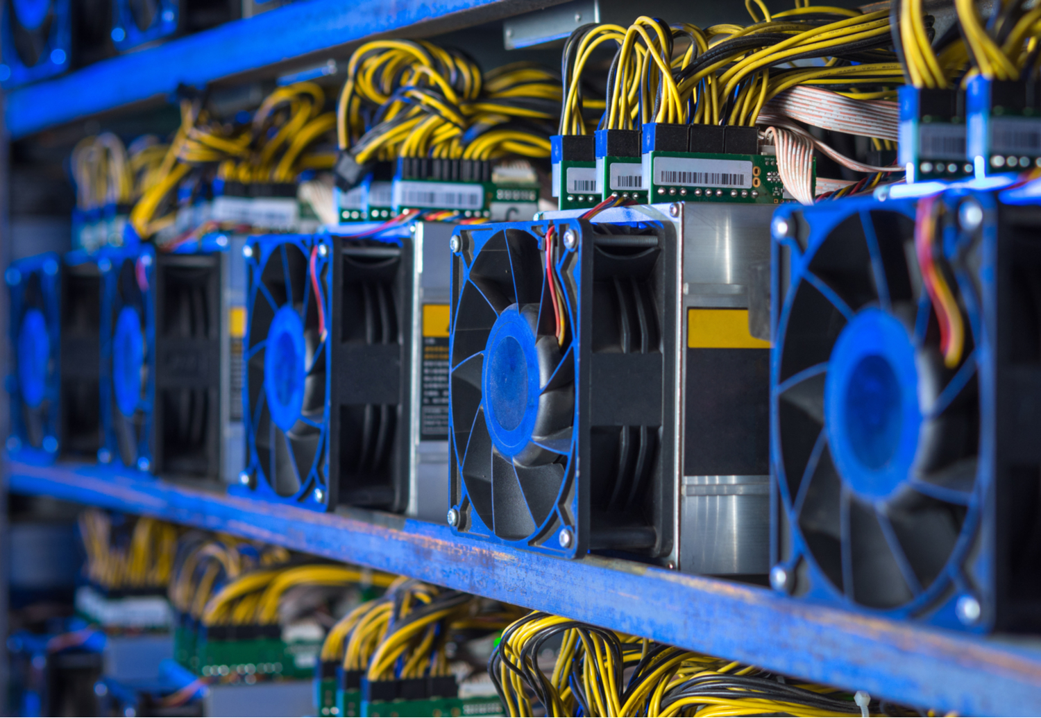 Bitcoin Miner Maker Canaan’s Inventory Hits Report Low 1 Month After Halving
