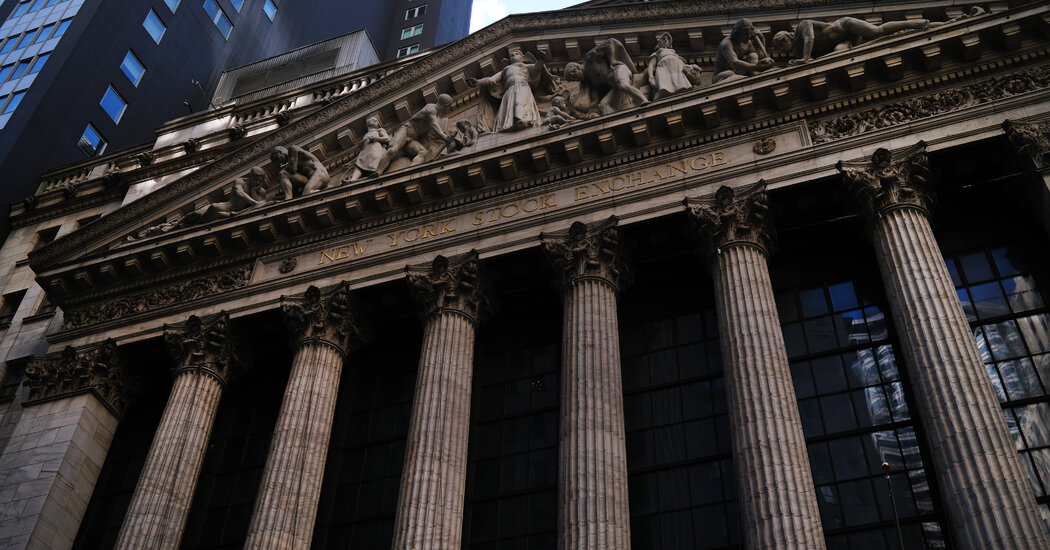 A Hedge Fund Bailout Highlights How Regulators Ignored Large Dangers