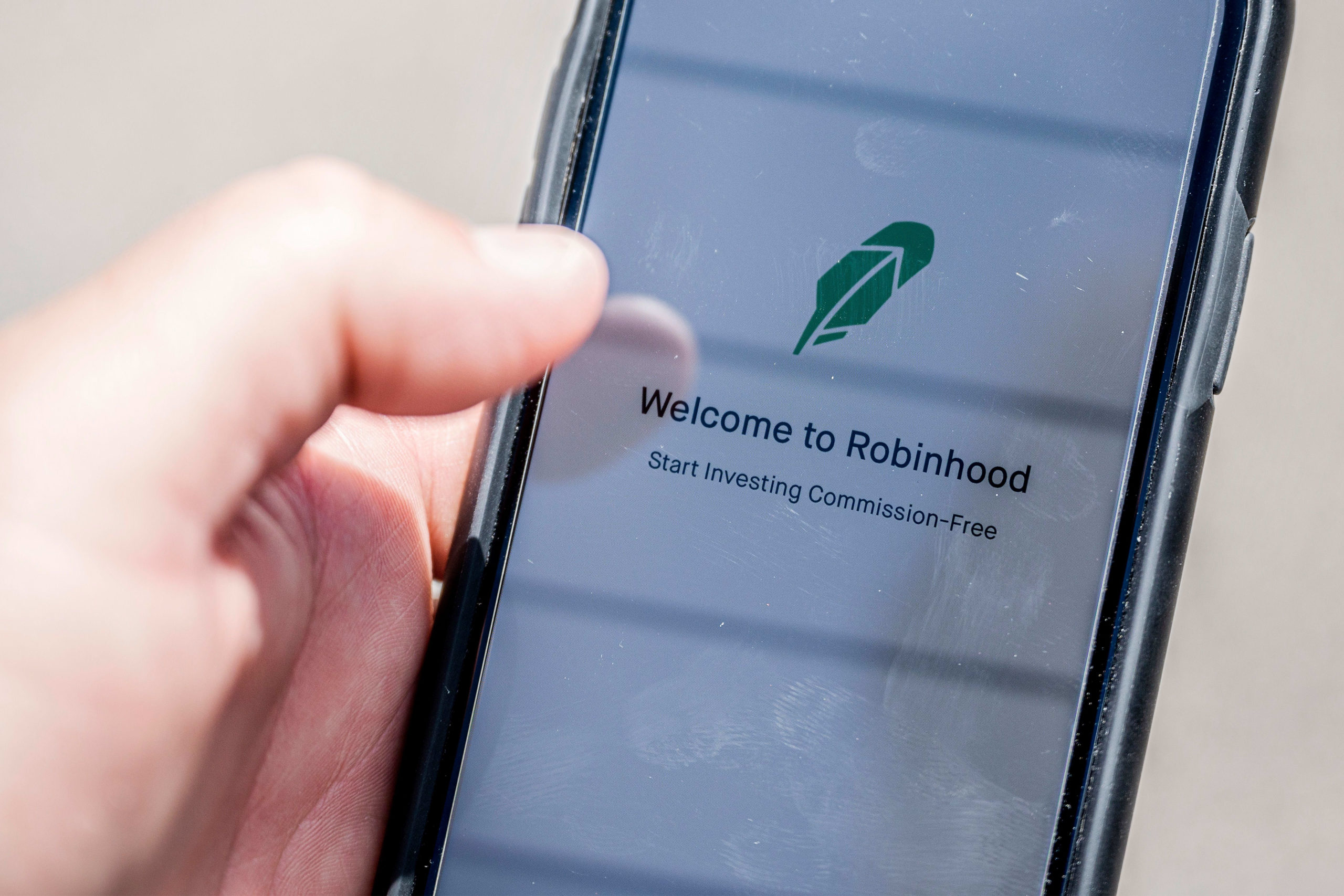 Robinhood scraps launch of its investing app within the UK