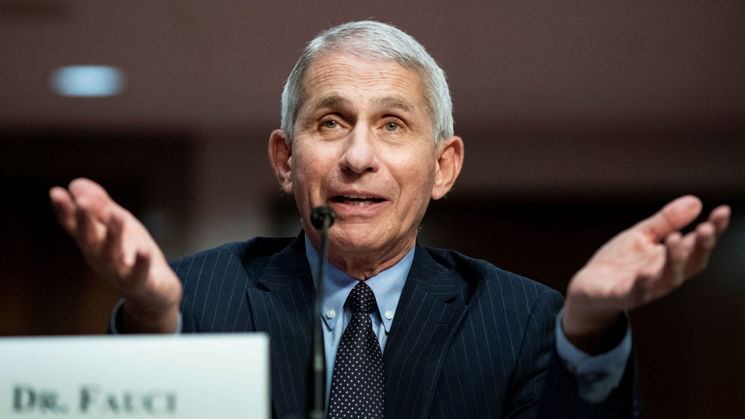 White Home seeks to discredit Dr. Anthony Fauci as coronavirus surges