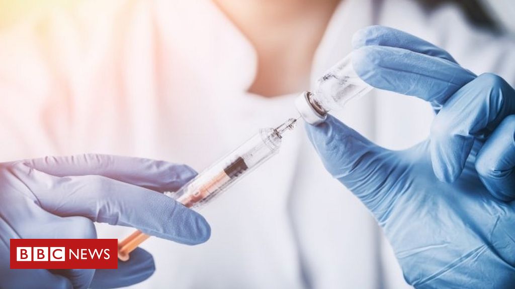 Coronavirus: UK resolution on EU Covid-19 vaccine scheme due
