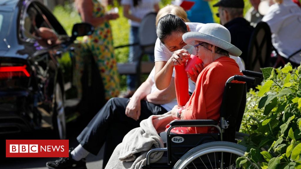Coronavirus: Sending untested sufferers to care properties ‘reckless’ – MPs