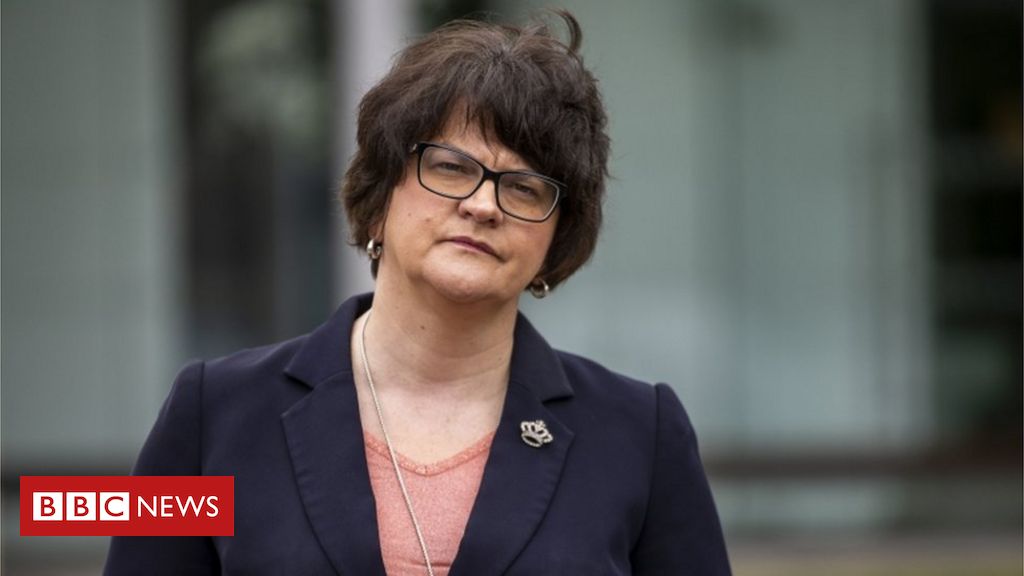 Arlene Foster: Senior DUP figures warned her over Stormont invoice