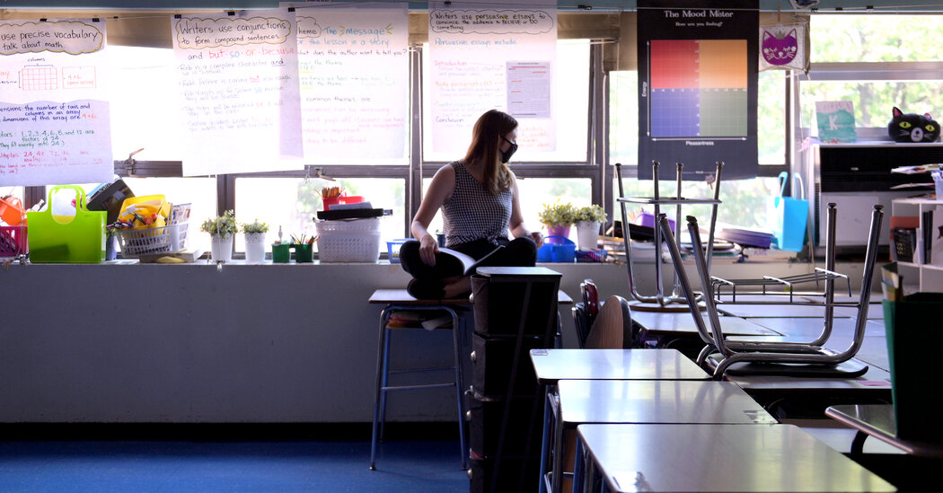 C.D.C. Calls On Colleges to Reopen, Downplaying Coronavirus Dangers