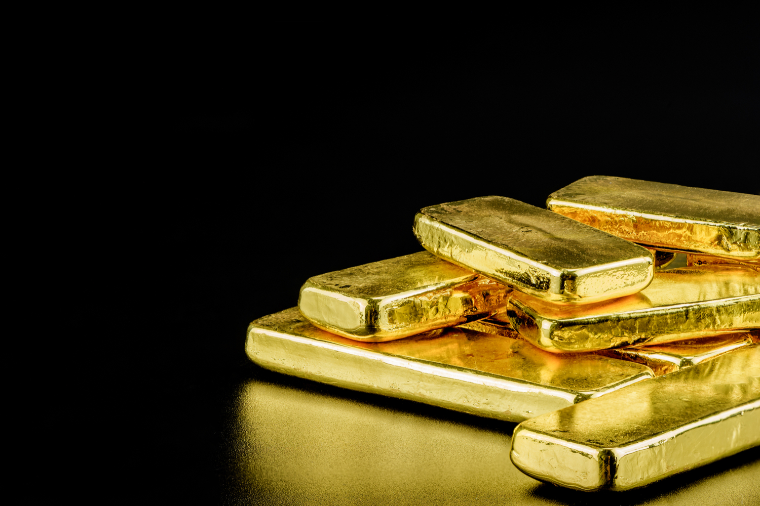 As Gold Hits 9-12 months Excessive, Bitcoin Eyes Value Breakout