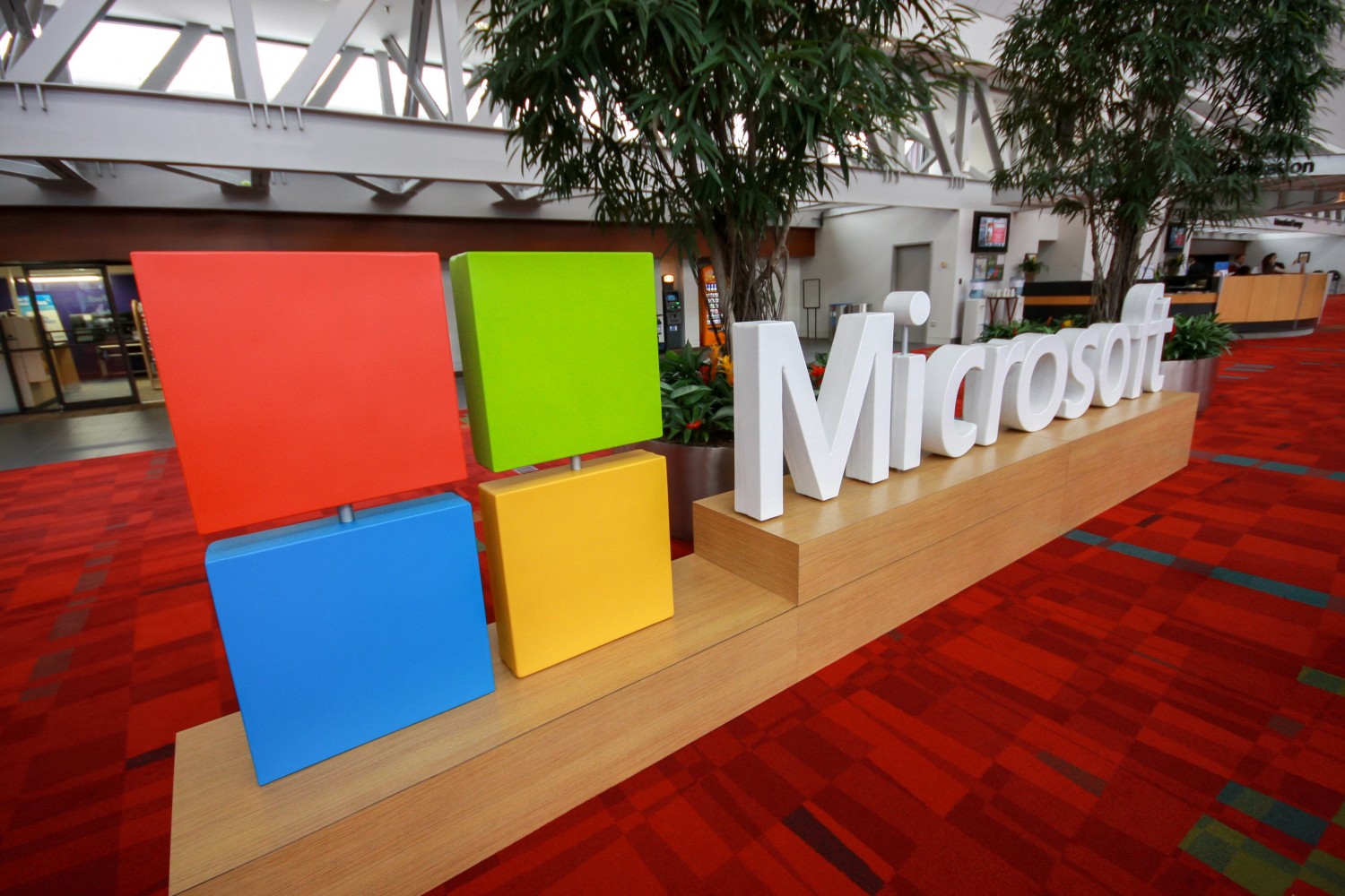 Microsoft Companions with Waves to Tokenize Industrial Belongings