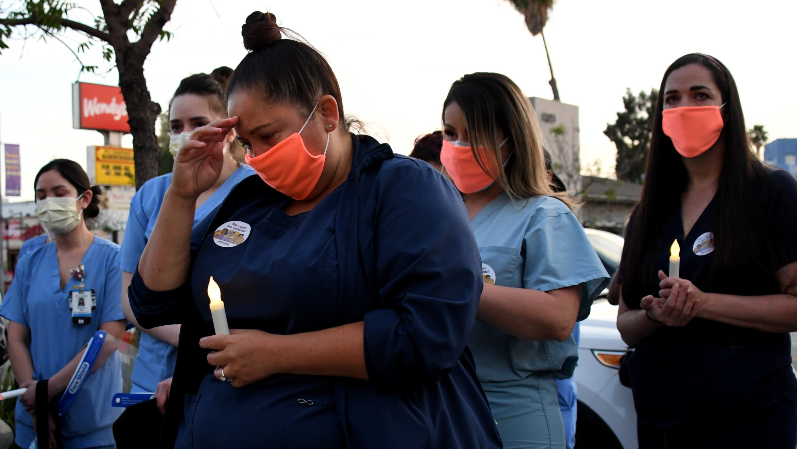 Lawsuit says HCA hospital endangers workers in pandemic