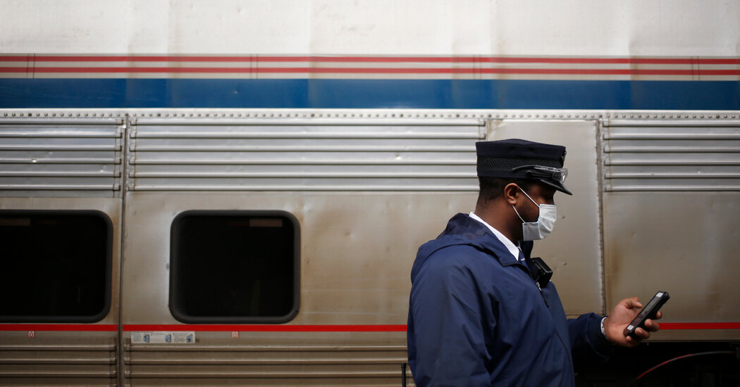 Amtrak Will Furlough Over 2,000 Staff Due to the Coronavirus