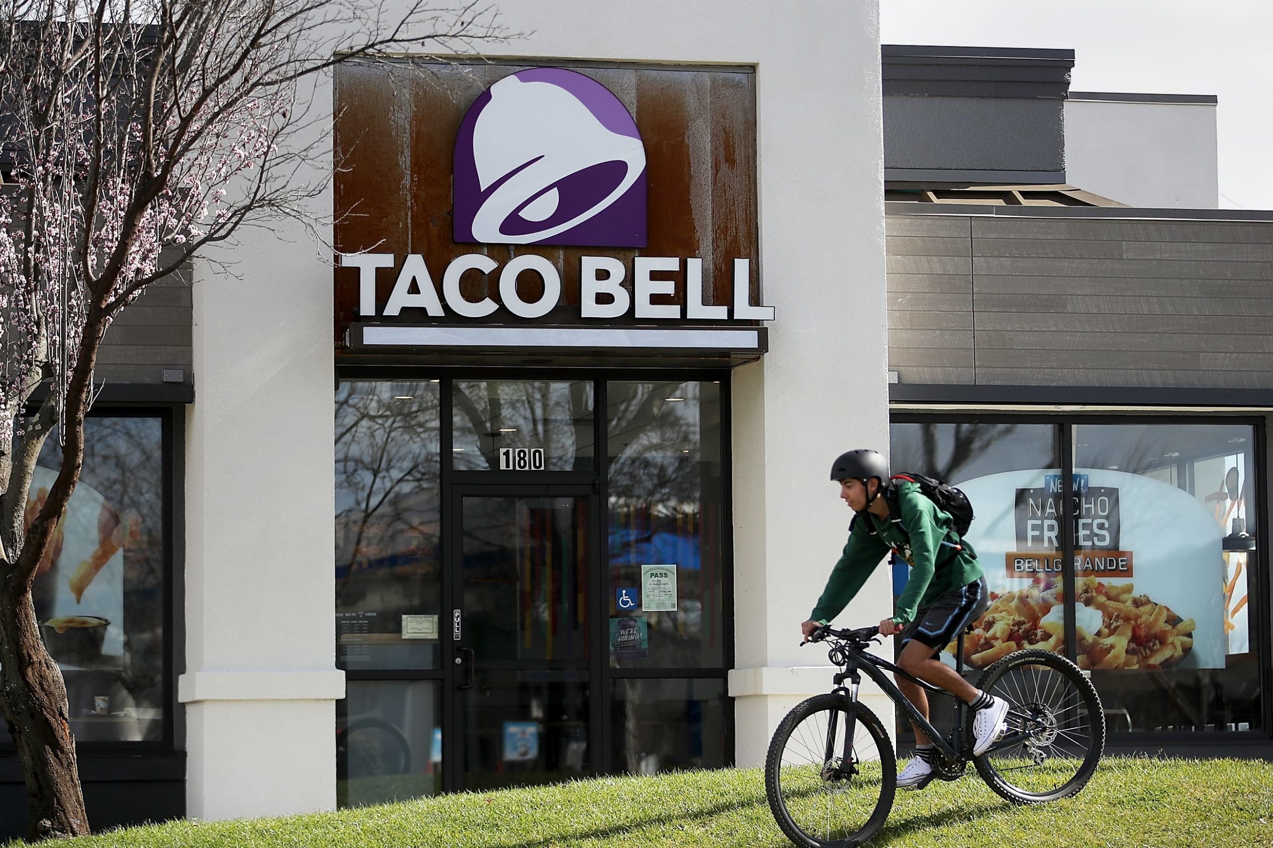 Taco Bell removes a number of menu gadgets because it streamlines selections