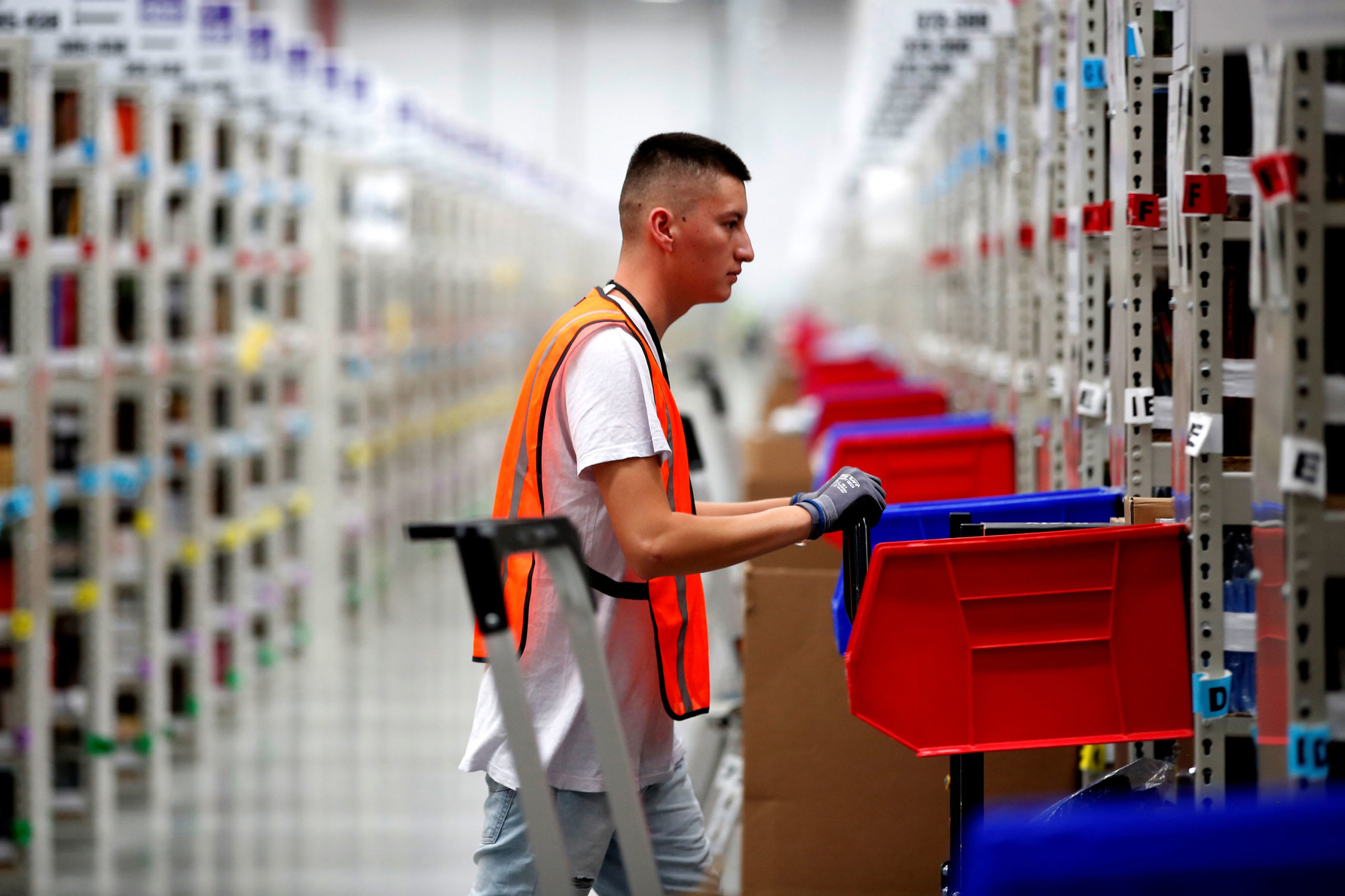 Amazon invests in battery recycling agency began by former Tesla government
