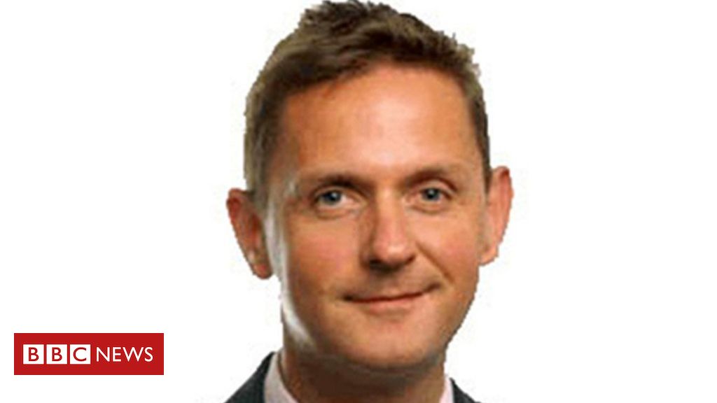 Civil service: Authorities’s high lawyer to face down