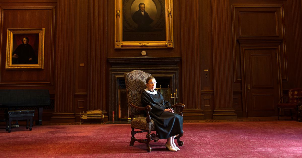 Ruth Bader Ginsburg demise: Why her collars and glasses mattered