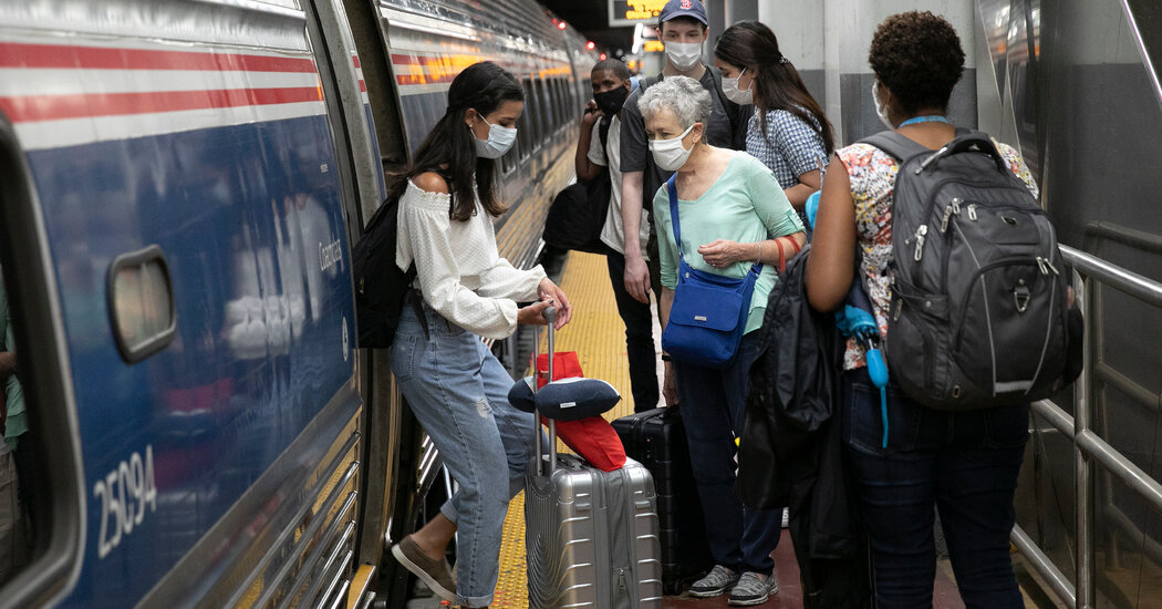 ‘Not Not like the Postal Service’: Advocates Need Amtrak to Prioritize Service Over Revenue