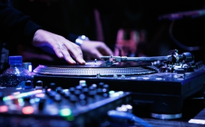 NFT Market Blockparty Companions With DJ 3LAU on Digital Music Collectibles