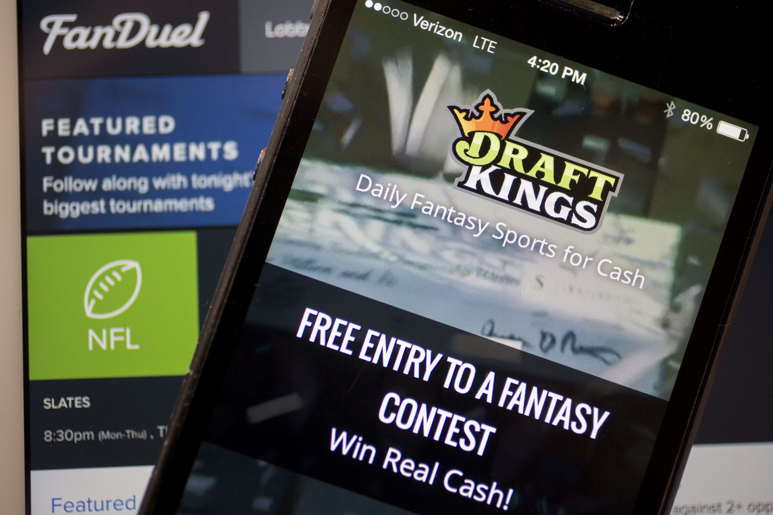 What Turner Sports activities, DraftKings, FanDuel get from partnership 