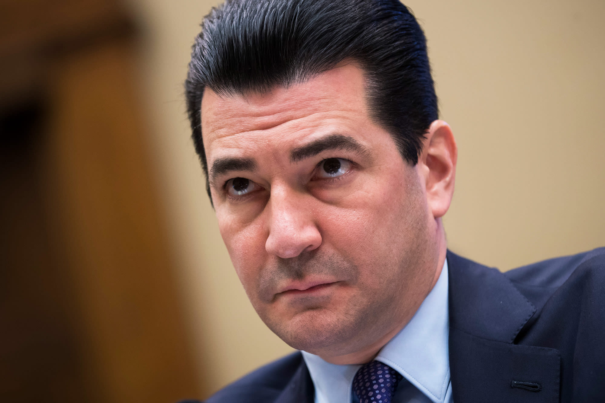 Dr. Scott Gottlieb warns of ‘staggering’ Covid dying totals in U.S.