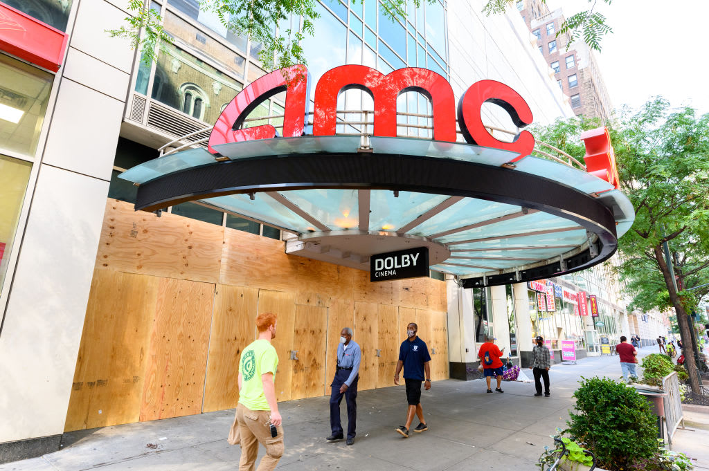 AMC warns it might run out of money this yr