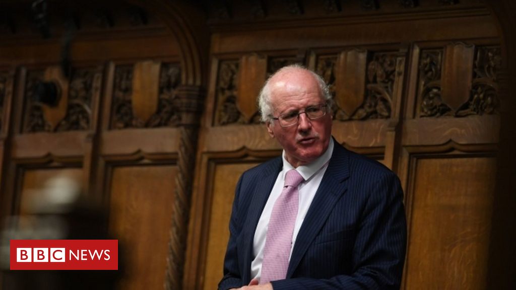 Coronavirus: DUP’s Jim Shannon self-isolating after contact with SNP MP