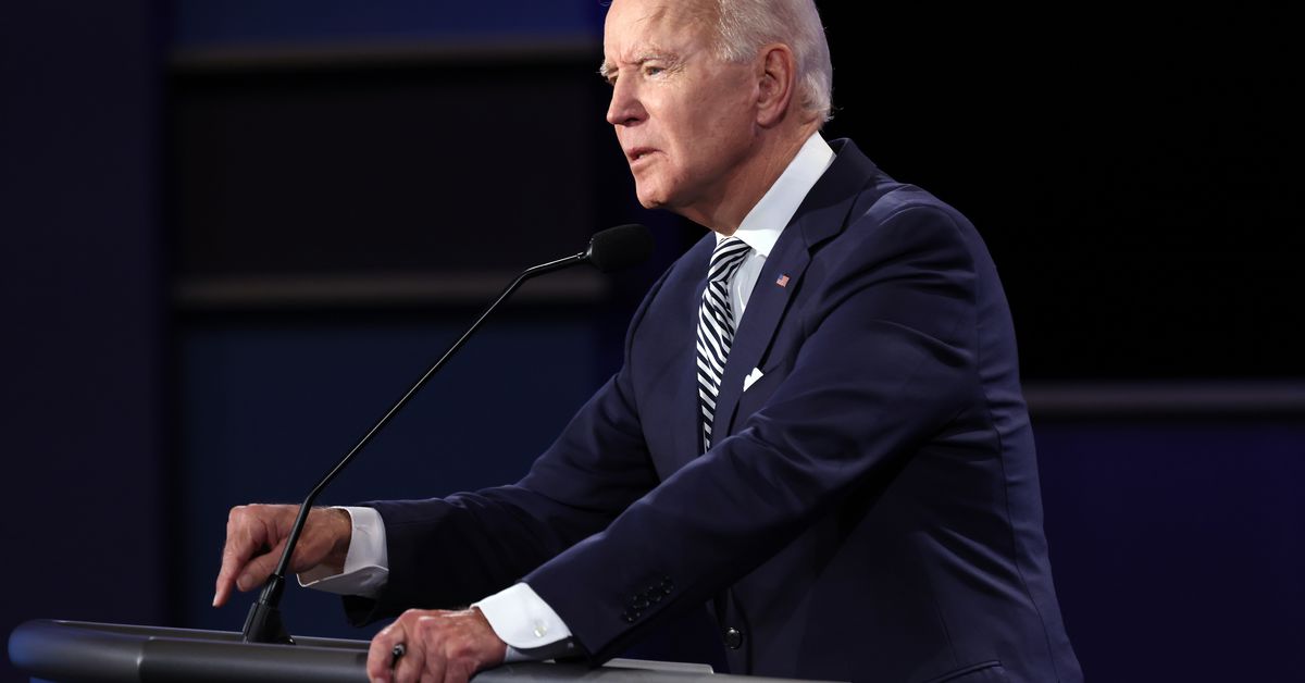 Joe Biden mentioned he doesn’t help the Inexperienced New Deal. Right here’s what his setting plan says.
