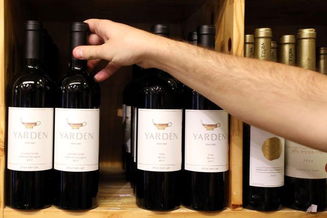 Wine from Israeli-held Golan Heights to hit Dubai cabinets