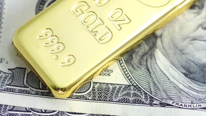 Gold Grasps for 1700 Following Five-Week-Plunge