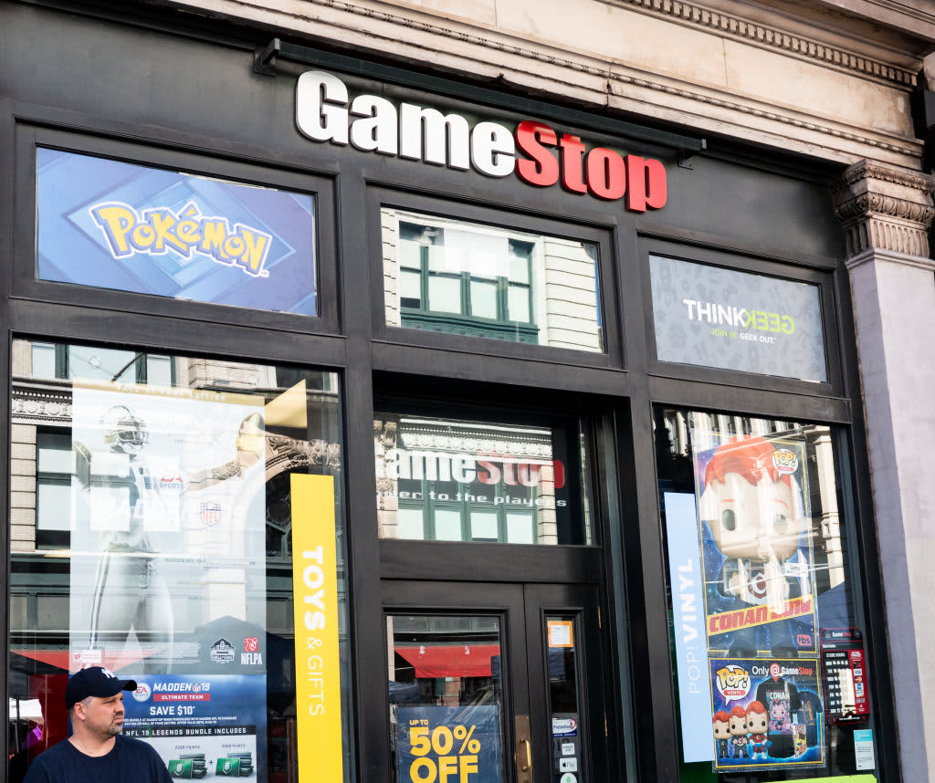 Former Chewy CEO Ryan Cohen urges GameStop to turn into the Amazon of video video games