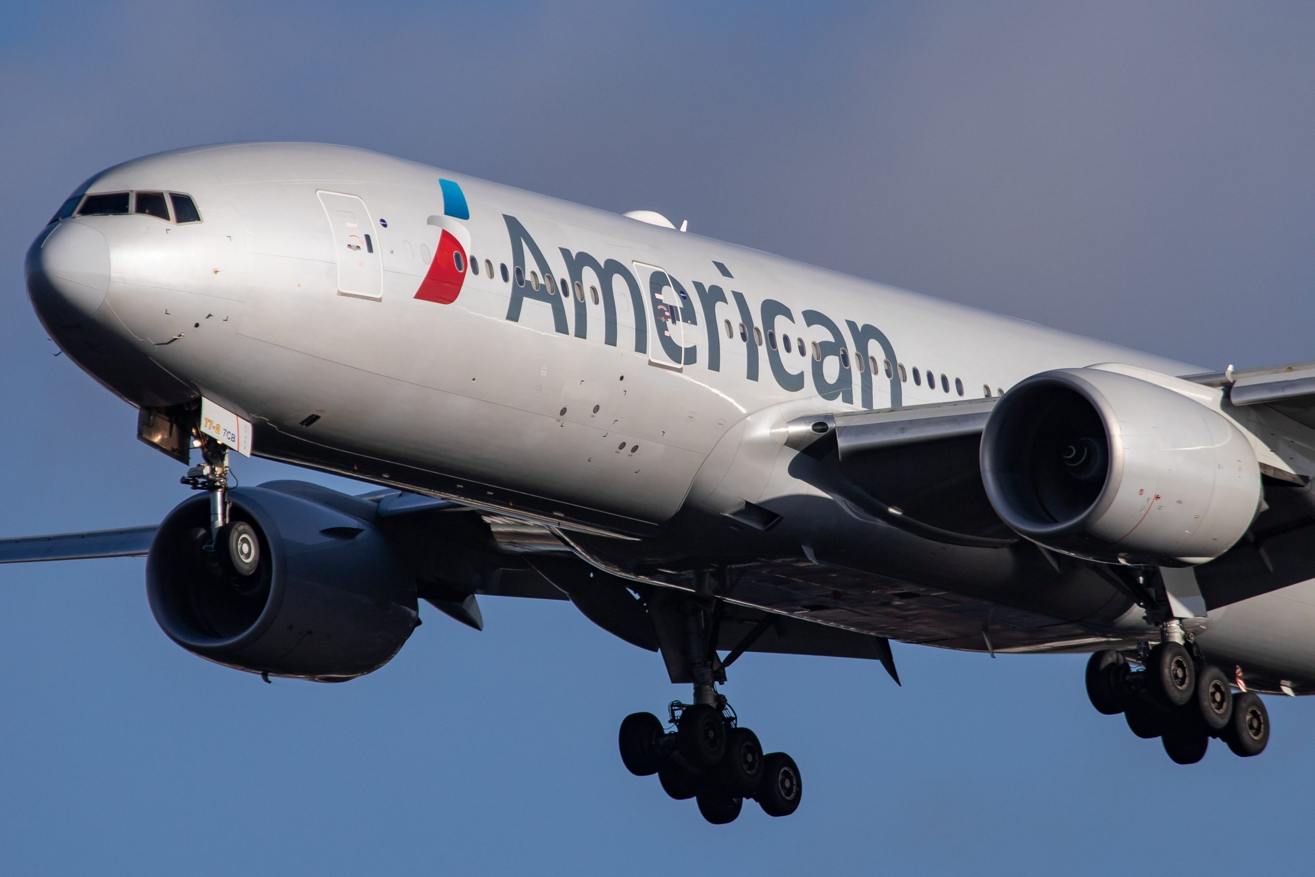 American slashes London flights in December because of weak demand