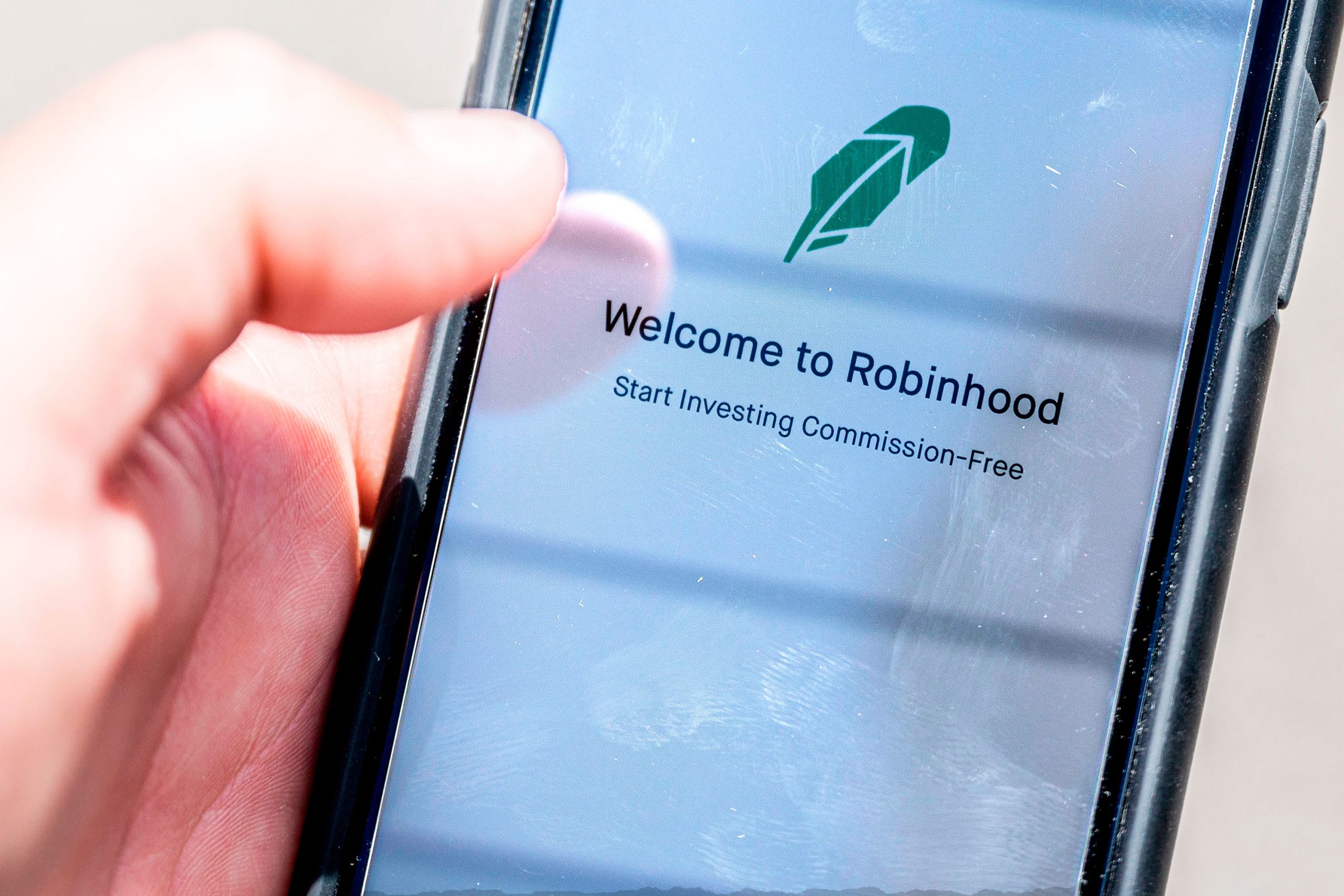 Robinhood traders helped stabilize the market in March rout: co-CEO