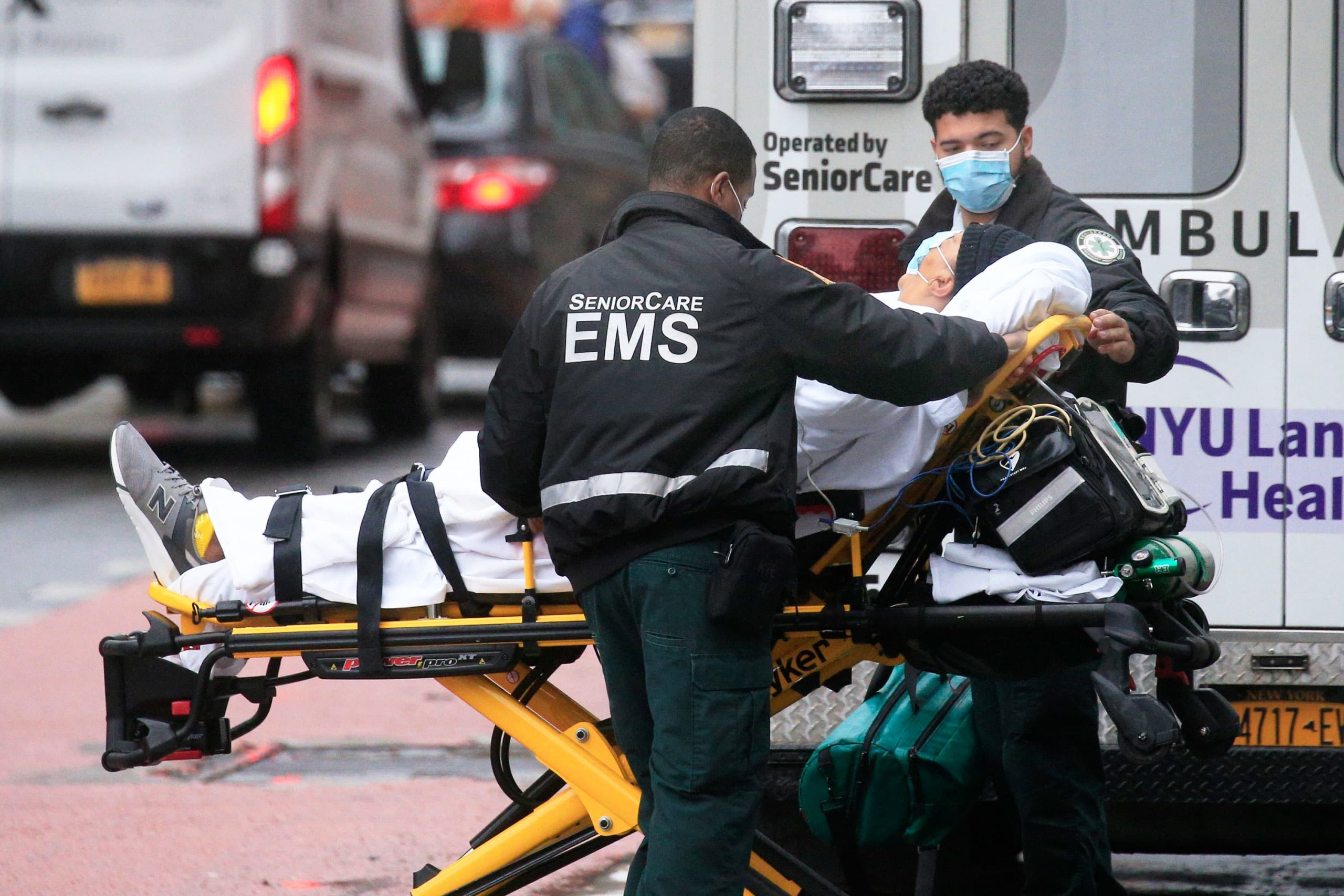 New York implements emergency hospital measures as Covid circumstances surge, Gov. Cuomo says