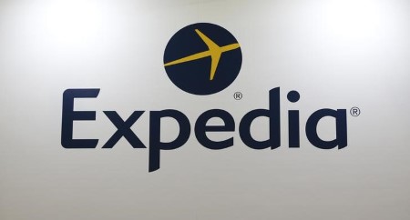 Expedia swings to quarterly loss as COVID-19 batters demand
