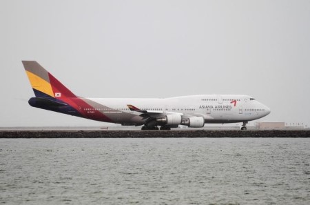 S.Korea’s Hanjin Group evaluations shopping for Asiana Airways – report