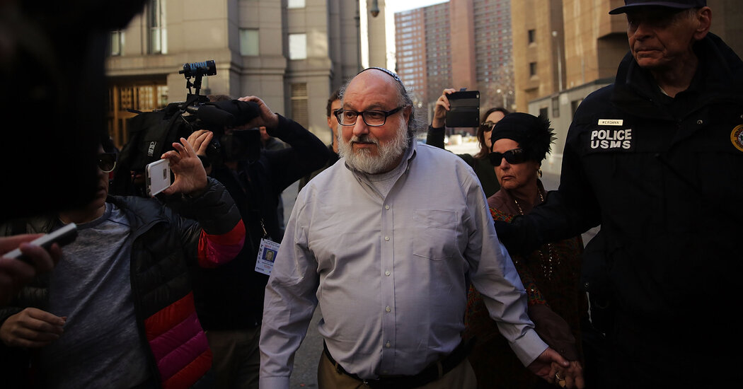 Jonathan Pollard, Convicted Spy, Completes Parole and Might Transfer to Israel