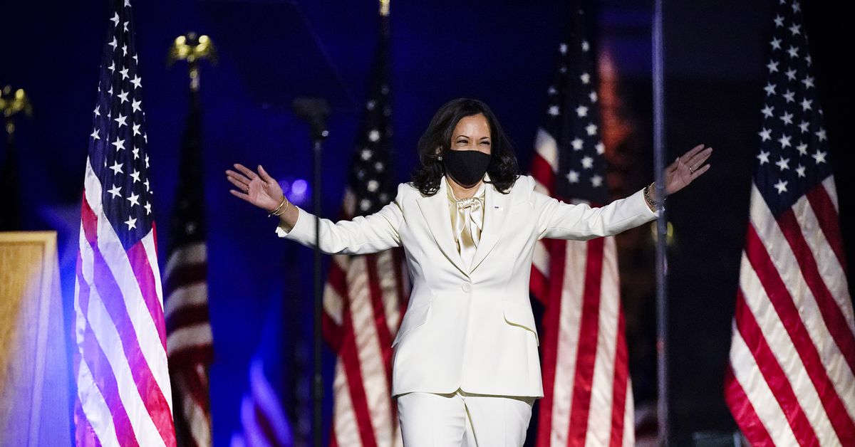 Why Kamala Harris wore white for her vice presidential acceptance speech
