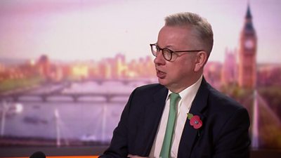 Covid-19: ‘Fervent hope’ that lockdown restrictions will finish on 2 Dec – Michael Gove Covid-19: ‘Fervent hope’ that lockdown restrictions will finish on 2 Dec – Michael Gove