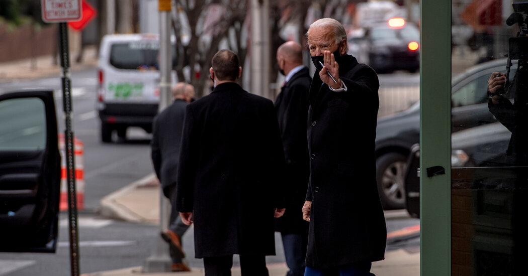 Crew of Rivals? Biden’s Cupboard Appears Extra Like a Crew of Buddies Crew of Rivals? Biden’s Cupboard Appears Extra Like a Crew of Buddies
