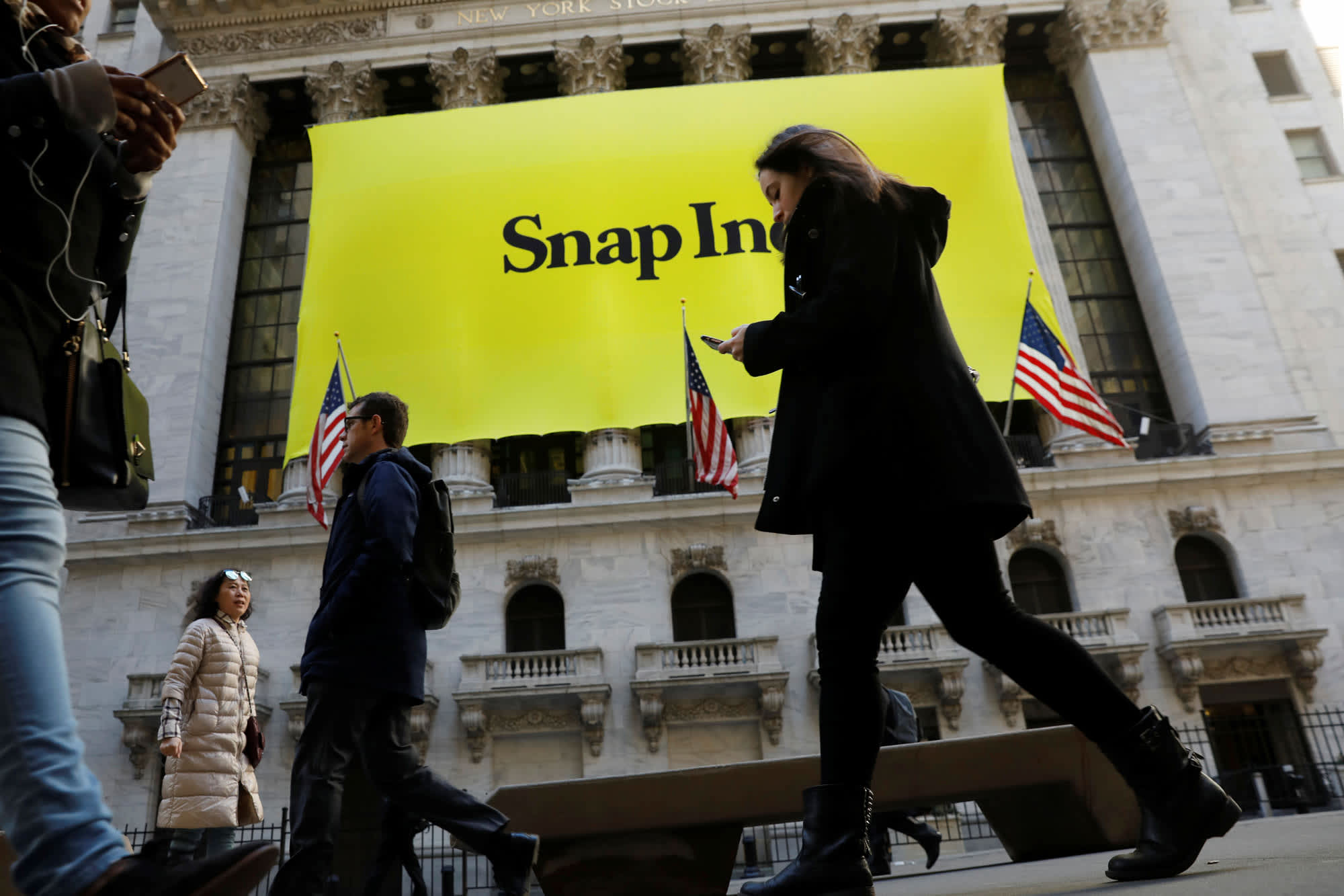 Wall Street’s top analysts say buy Snap & Spotify