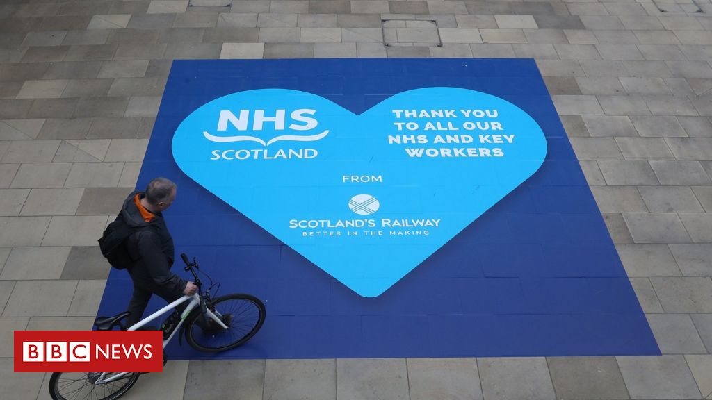 Covid in Scotland: SNP's healthcare bonus 'stoking up division'