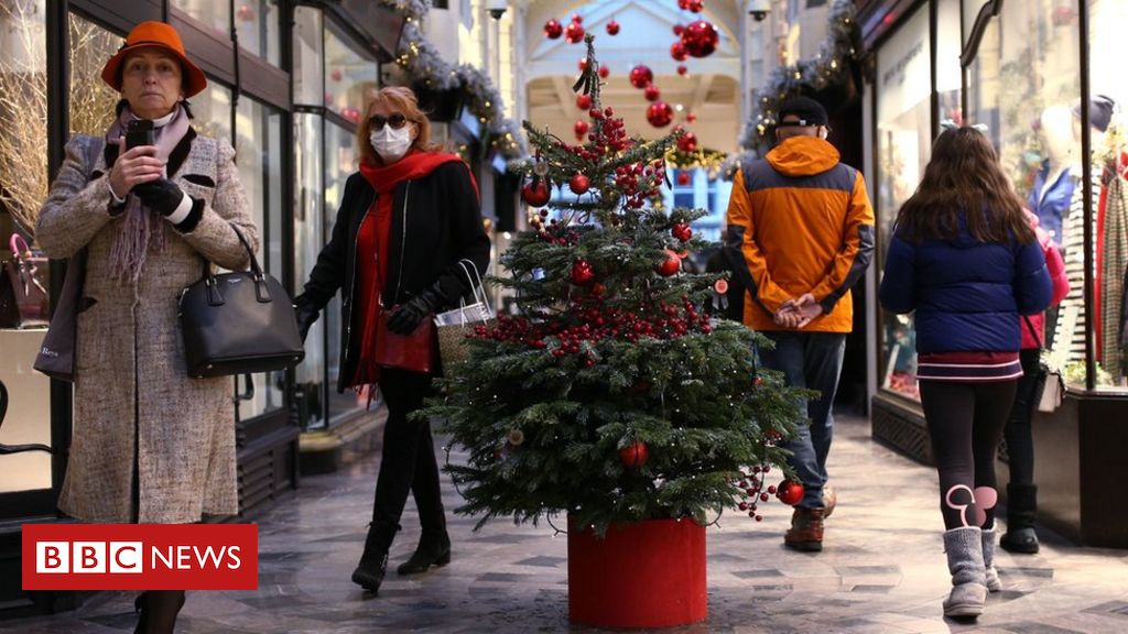 Covid: Leisure of UK Christmas guidelines 'unlikely to vary'