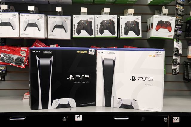 INSIGHT-Good luck discovering a PlayStation 5: Walmart and different retailers battle ‘bots’ snatching up scorching merchandise