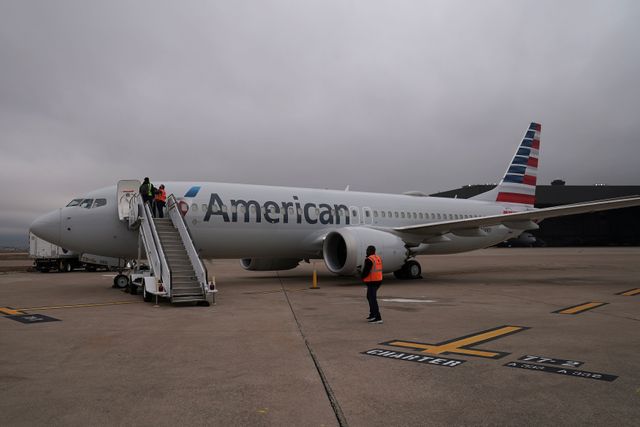 American Airways sees fourth-quarter money burn at excessive finish of steerage