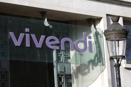 Vivendi buys Prisma from Bertelsmann to increase in French publishing