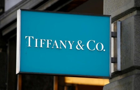 Tiffany shareholders again LVMH takeover, ending long-drawn dispute