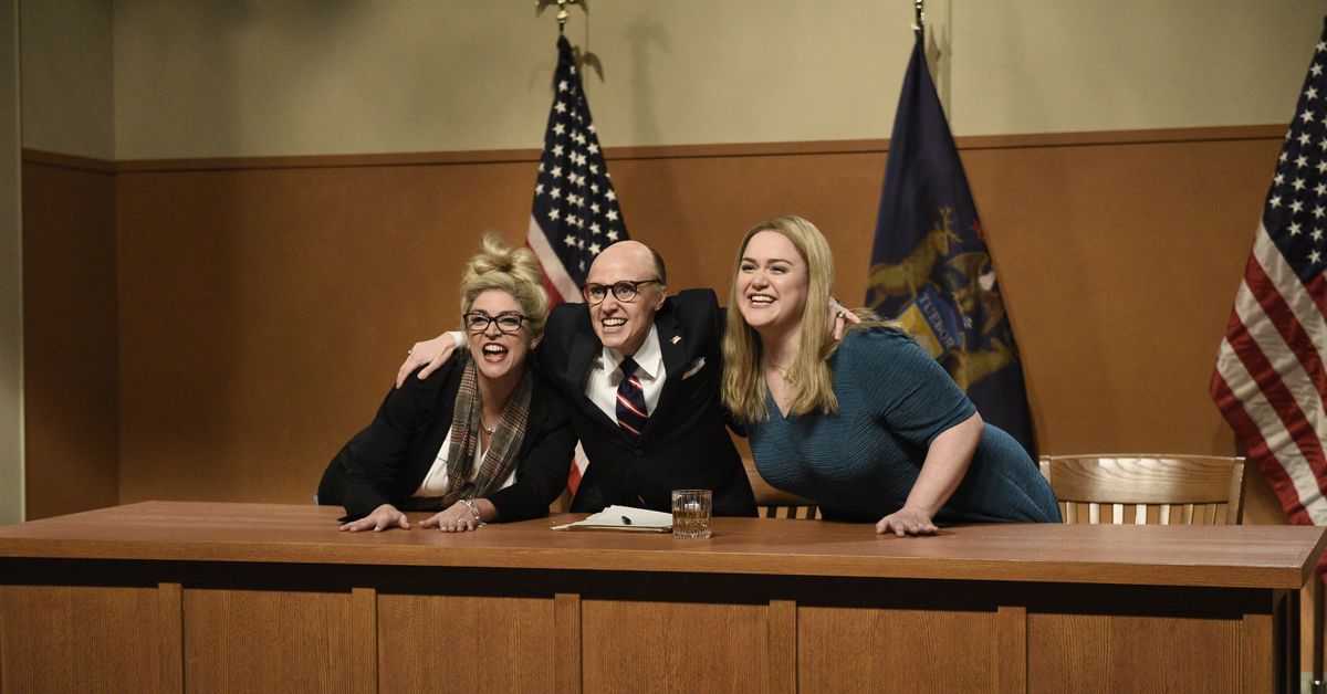 SNL chilly open: Kate McKinnon performs Rudy Giuliani in spoof of the Michigan listening to