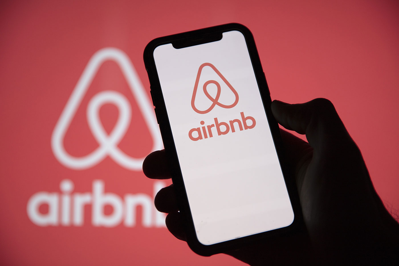 Airbnb (ABNB) and DoorDash (DASH) IPOs: One Day Aside However Timing Is Utterly Totally different