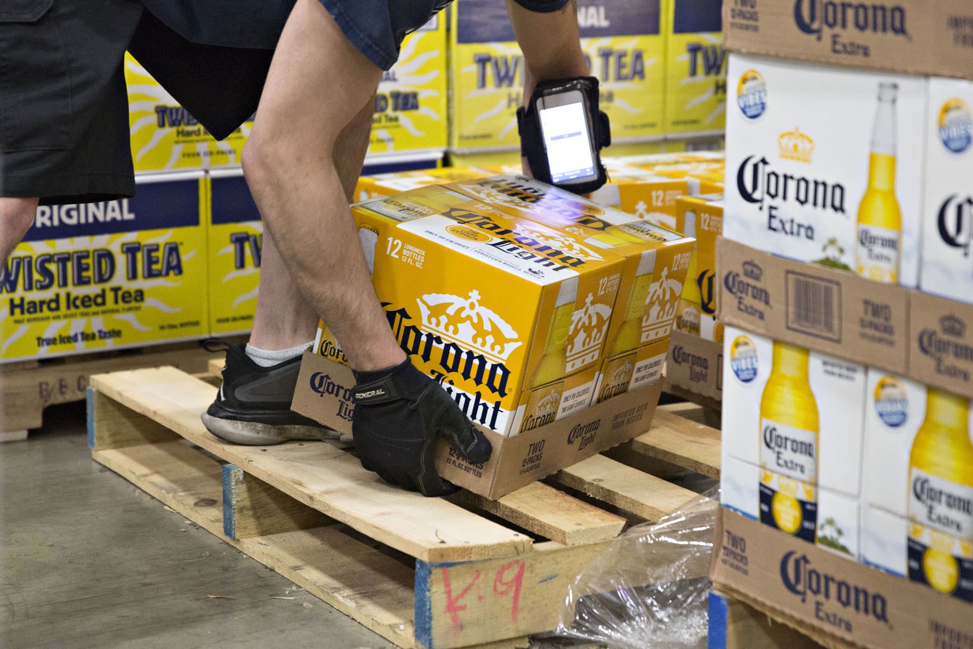 Corona plans second onerous seltzer launch this 12 months, mum or dad CEO says