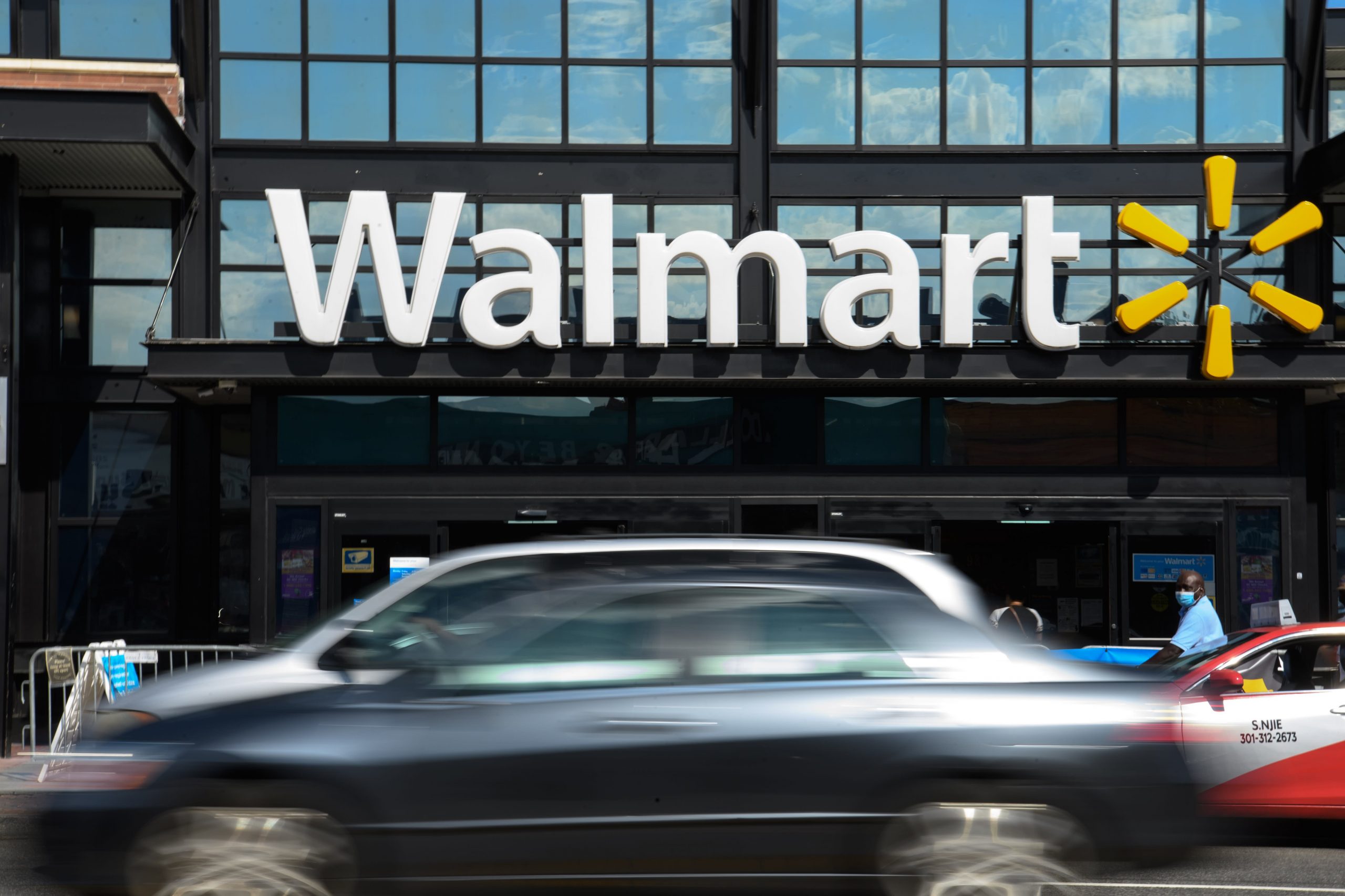 Walmart to create fintech start-up with funding agency behind Robinhood Walmart to create fintech start-up with funding agency behind Robinhood