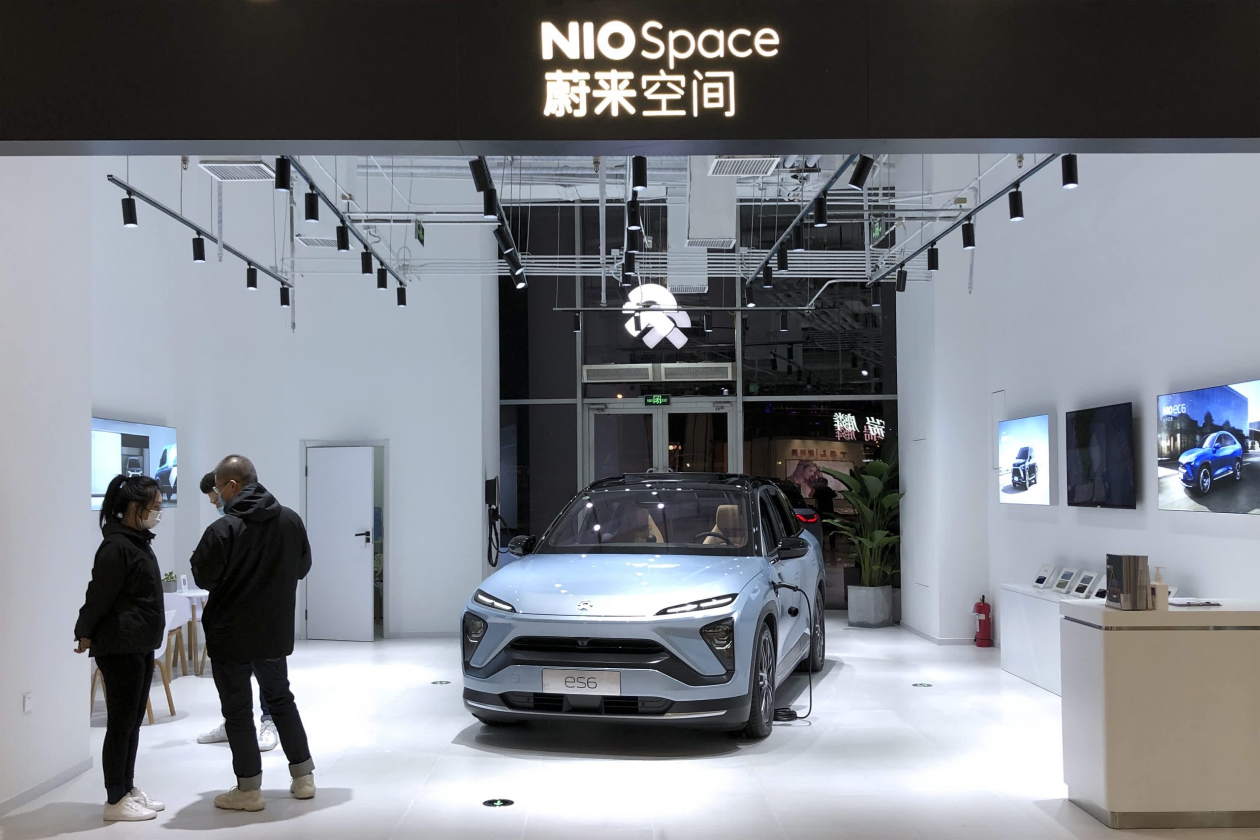 Chinese language electrical automobile start-up Nio doubles deliveries as Tesla competitors rises
