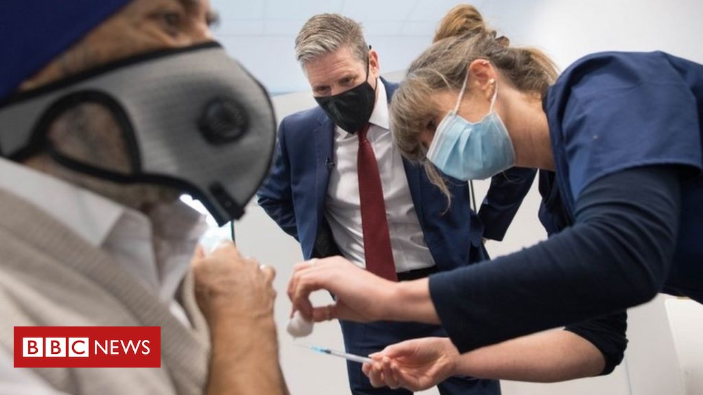 Covid: Sir Keir Starmer’s vaccine stance shot by each side