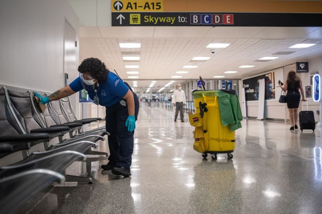 U.S. airports warn of $40 billion influence of COVID-19, search extra authorities help