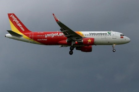 REUTERS NEXT-VietJet eyes plane purchases because it depends on vaccine rollouts to revive air journey